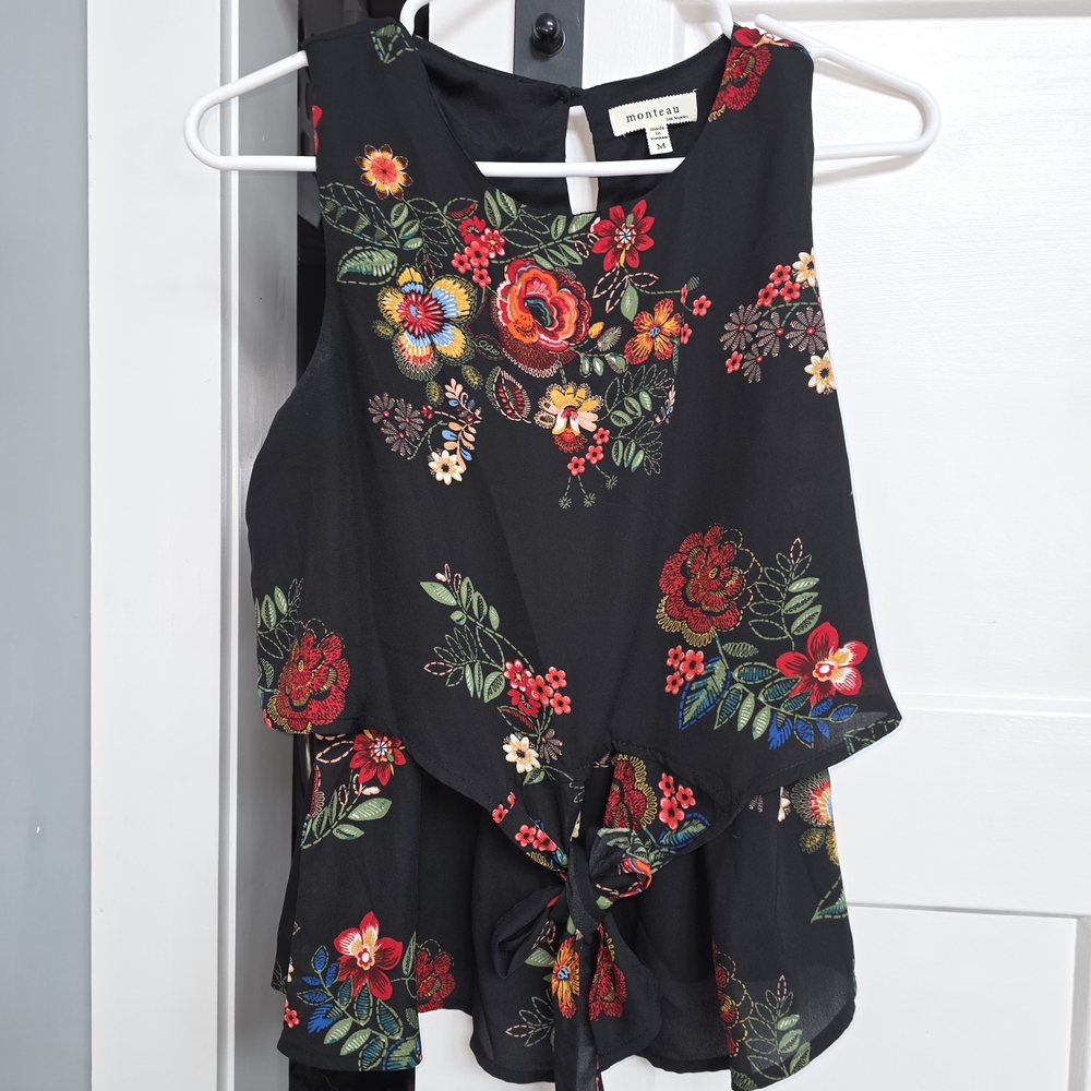 Monteau Black Floral Women's Blouse